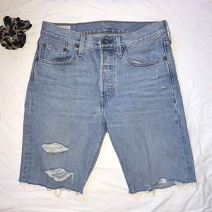 Levi’s 501 Mid Length Shorts